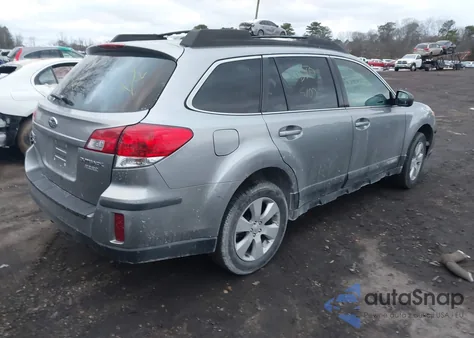 2011 Subaru Outback 2.5I Premium z USA, uszkodzony, nr VIN 4S4BRBCC8B3347783